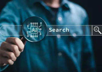 AI와 SEO의 차이와 미래 전략을 설명하는 그래픽, 인공지능 검색 엔진 최적화 시각 자료