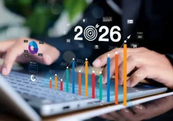 2026년 디지털 마케팅의 이점을 보여주는 AI 기반 데이터 분석과 온라인 비즈니스 성장 전략 시각화 이미지